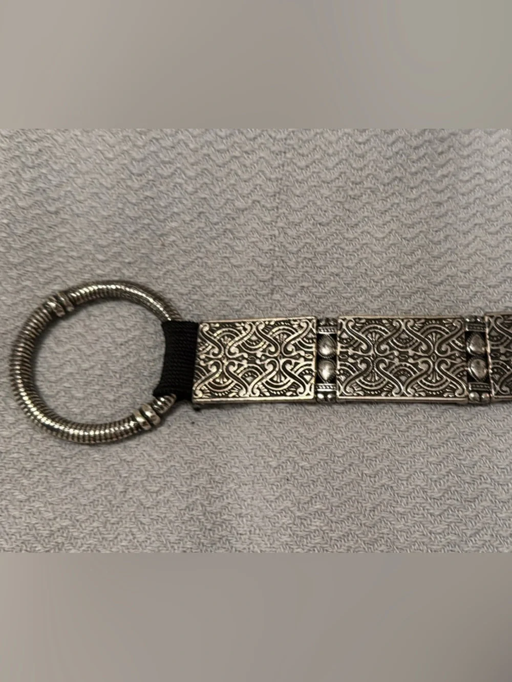 Vintage-Chico’s Silver Tone Ornate Stretch BoHo Belt Y2K very heavy